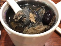 茶树菇乌鸡汤-陈光记烧腊(长寿路店)