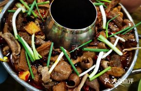 Fatty Intestine, Beef Tendon, and Beef Hot Pot