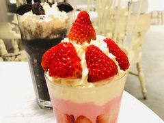 草莓芝士优格冰-娜娜家·Nana's restaurant(国金汇店)