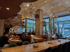 -玛格萝妮比萨屋(四平店)