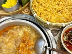 -顶上头·螺蛳火锅(五一新村店)