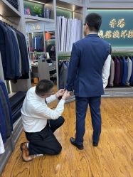 点击看大图 -香港威德诚洋服BESPOKE西服西装高级定制(上海湾一店)