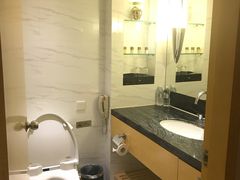 -上海新锦江大酒店