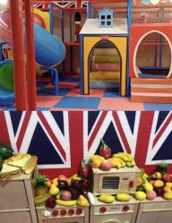 -萌宠亲子动物乐园(槐房万达店)