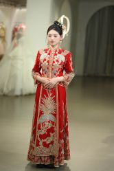 -艾米丽婚纱礼服