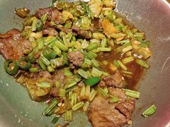 -娜仁图雅蒙古美食村(33小镇店)