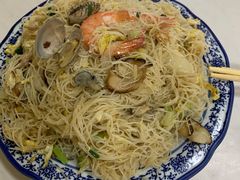 海鲜炒米粉-一路飘香面馆