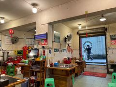 大堂-鸿顺老铁锅美蛙鱼府(解放碑店)