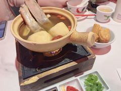 招牌肉骨茶-芽笼芽笼新加坡餐厅(世纪汇店)