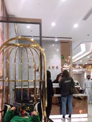 -Meng Lang 梦郎白金店