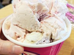 冰激淋球球-Baskin Robbins(弘大店)