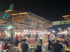 -马林夜市
