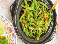 -堂瓦里·33年传统赣菜(第一街区店)