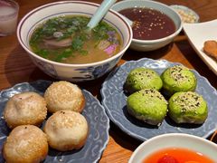 -鑫震源·苏式大虾生煎(山塘街店)