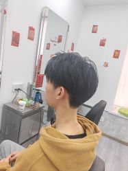 -LILI·HAIR SALON理理造型