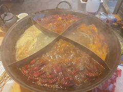 -白乐天毛肚火锅馆(南滨路店)