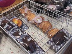 -Dough&Joe团憩(瑞虹天地月亮湾店)