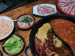 -憨铁匠火锅(红山6979店)