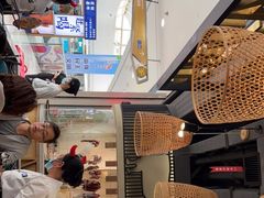 -左庭右院鲜牛肉火锅(金山万达店)