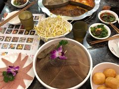 -刘一手重庆火锅(万达广场店)