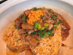 三鲜海肠捞饭-东莱馋房(陆家嘴店)
