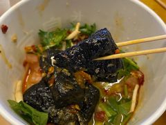 -八一路好吃街(雨田商务大厦店)