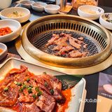 🦀️辣酱蟹+🥩炭火烤肉！全程坐等投喂！