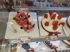 -花花卷卷·鲜食蛋糕(静安久光百货店)