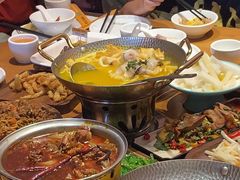 -隔壁老王·家常云南菜(花巷店)