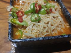 -八月美食小馆(银泰城总店)