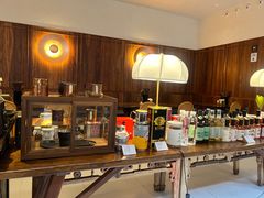 -银米·云南传统过桥米线(双廊黑金冠店)
