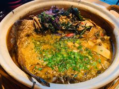 柴火稻草禾花鱼-吃饭皇帝大(解放西路店)