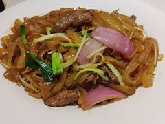 瑞士汁炒牛河-和平馆·地道港澳茶餐厅(西门口店)