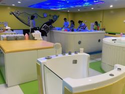 -爱玩爱游亲子成长中心(曲江汉华城店)