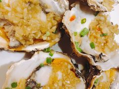 -荣誉国际酒店-云顶旋转餐厅