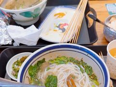 -云阿蛮云南生烫牛肉米线(奉贤路店)