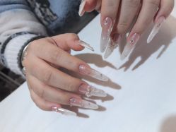 -LynLyn琳林美甲美睫