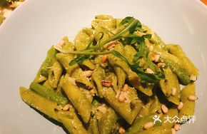 Asparagus and Almond Penne