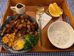 招牌卤肉饭-荏苒