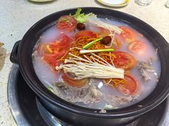 -九寨沟特色牦牛肉汤锅