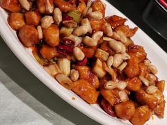 宫爆鸡丁-乾园(世纪都会店)