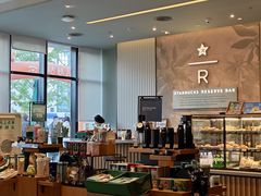 -星巴克臻选(威海威高广场店)