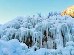 -大平台龙居瀑布旅游区
