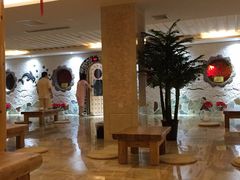 -碧中海汤泉汗蒸酒店