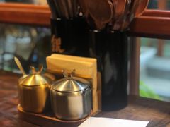 -银米·云南传统过桥米线(双廊黑金冠店)