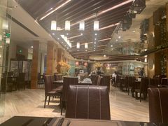 大堂-索菲特酒店·海鲜自助 ·聚餐厅