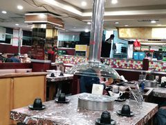 -啊美丽炭火烤肉(滑翔一店)