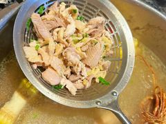 -一席地·本地鸡窝·杭帮鸡火锅(萧山银隆百货店)