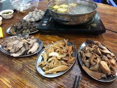 -牛一煲美食(江高店)
