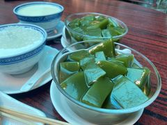-周大娘牛乳(旧寨古村总店)